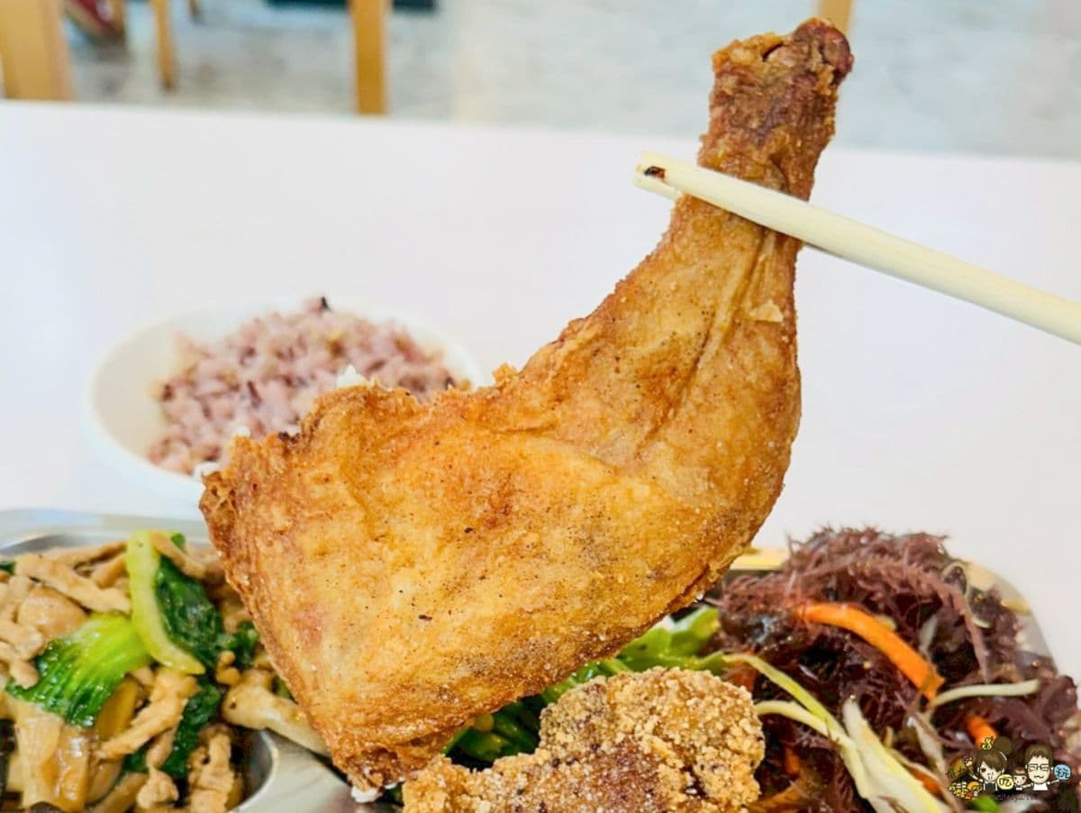 高雄隱藏版「高CP值自助餐」！餐檯多達60樣菜色超澎派，地點藏身市府大樓