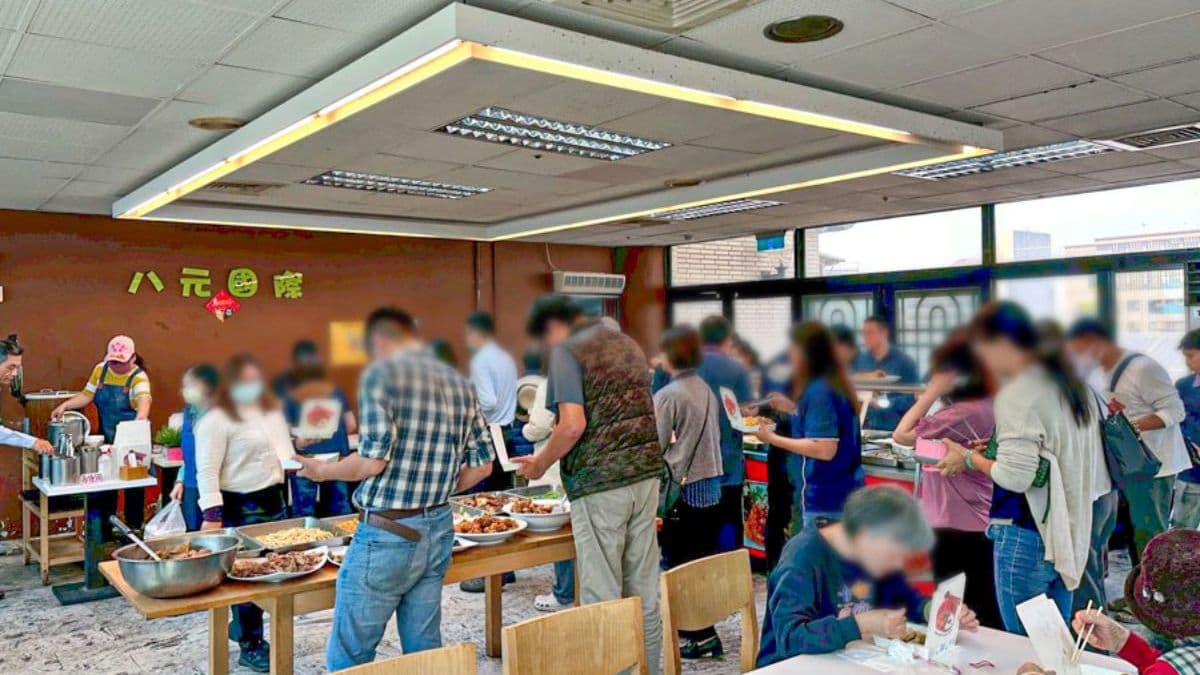餐廳位於高雄市政府四維行政中心11樓的食尚天地。（圖片來源：跟著尼力吃喝玩樂）