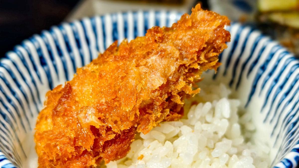 「炸牡蠣」很新鮮，也不會太油膩。（圖片來源：鄉民食堂）