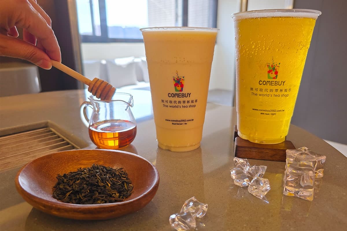 ５大最新手搖飲優惠！CoCo、COMEBUY買一送一，得正免費加珍珠、麻古買５送２