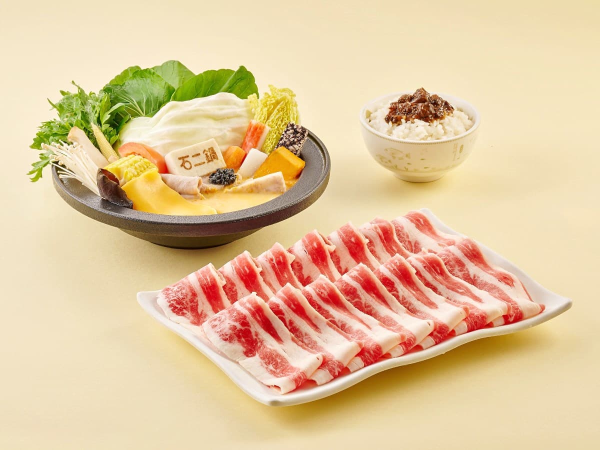 「石二鍋」首推宵夜場！58元起爽吃牛奶鍋，加碼送雪花牛、白飯冰沙吃到飽