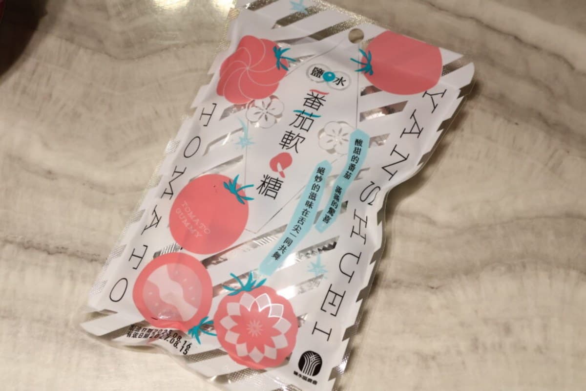 2026農會好物開箱！11款熱賣零食實測：柿餅冰淇淋、茭白筍泡麵、玫瑰花瓣醬