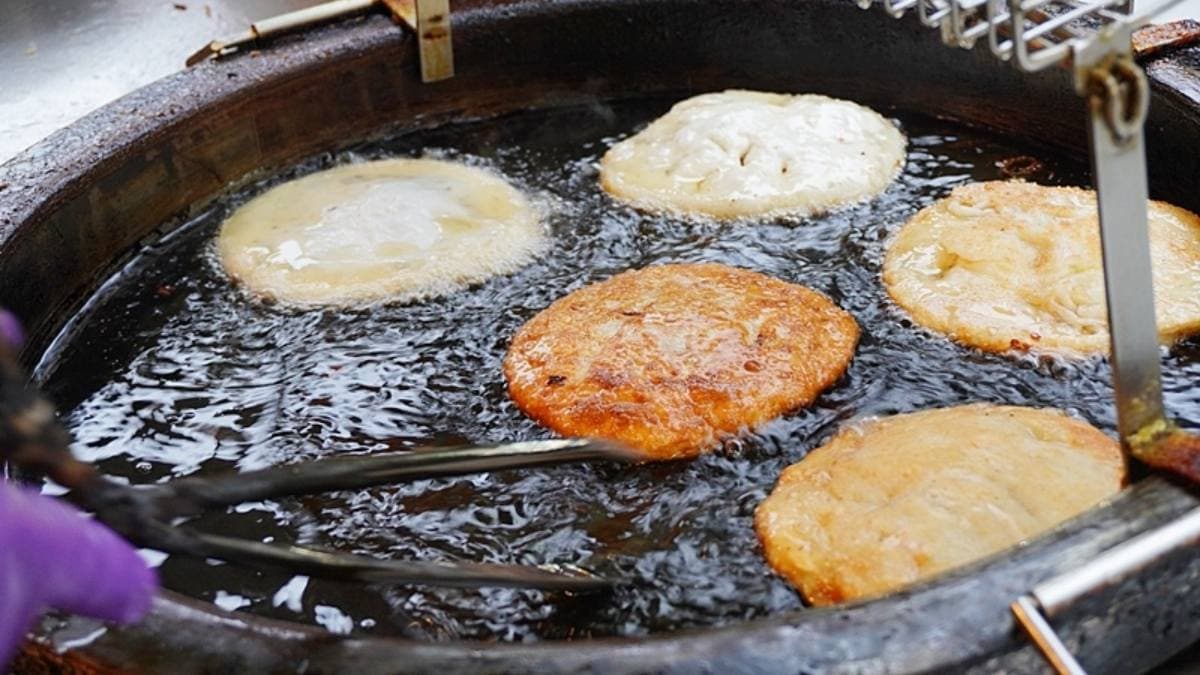 店家使用的不是沙拉油，而是成本較高的葵花油。（圖片來源：PEKO の Simple Life）