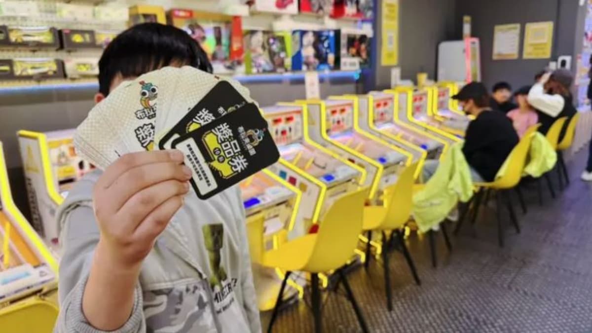 彈珠打不完可以存起來，夾到的娃娃帶不走也可以存起來！（圖片來源：布拉夾親子樂園）