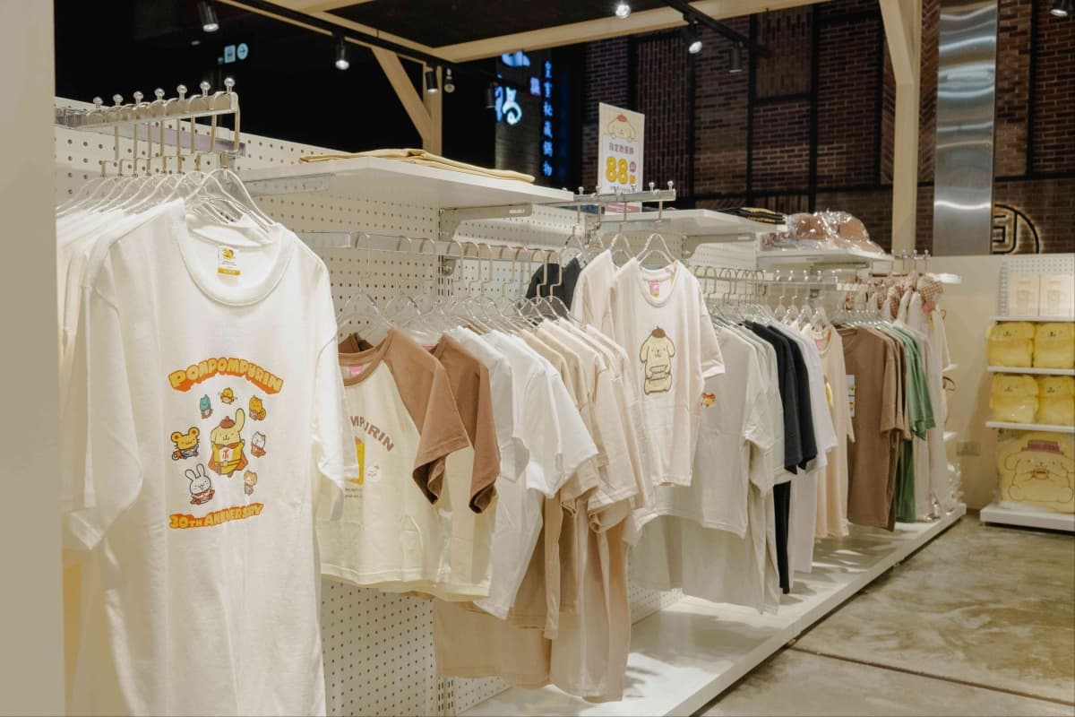 全台只有４間！30週年「布丁狗主題店」快閃登場，療癒餐點＋限定周邊一次看