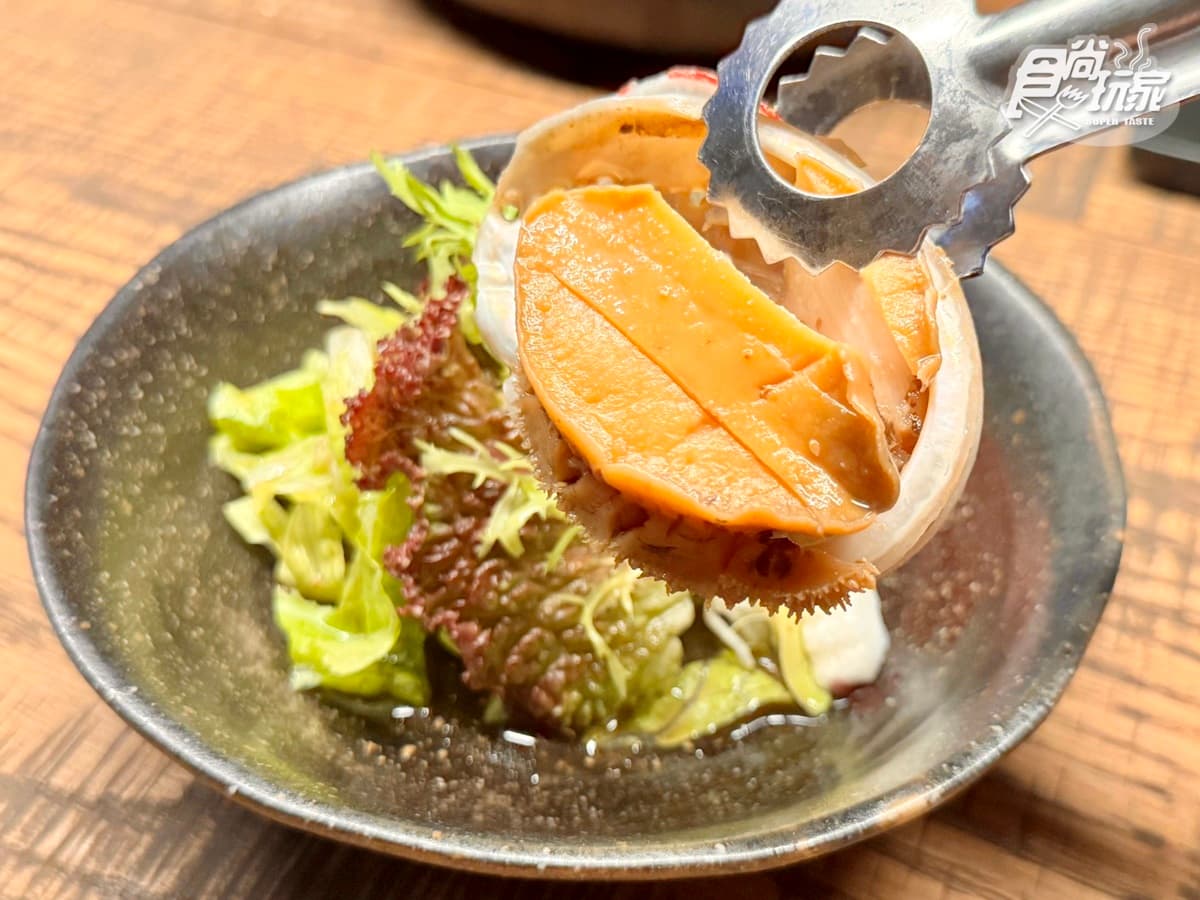 新竹排隊燒肉插旗台北!「阿叔燒肉」進軍東區,金箔松露炒飯、夢幻鑽石牛舌大推 新竹排隊燒肉插旗台北!「阿叔燒肉」進軍東區,金箔松露炒飯、夢幻鑽石牛舌大推