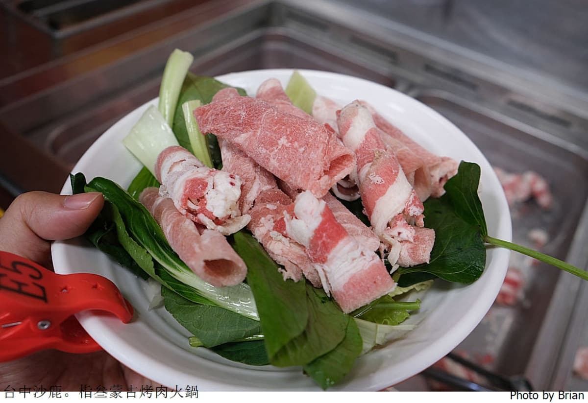 319元蒙古烤肉吃到飽！熟食、炸物無限夾，49元還有火鍋＋蔬菜自助吧