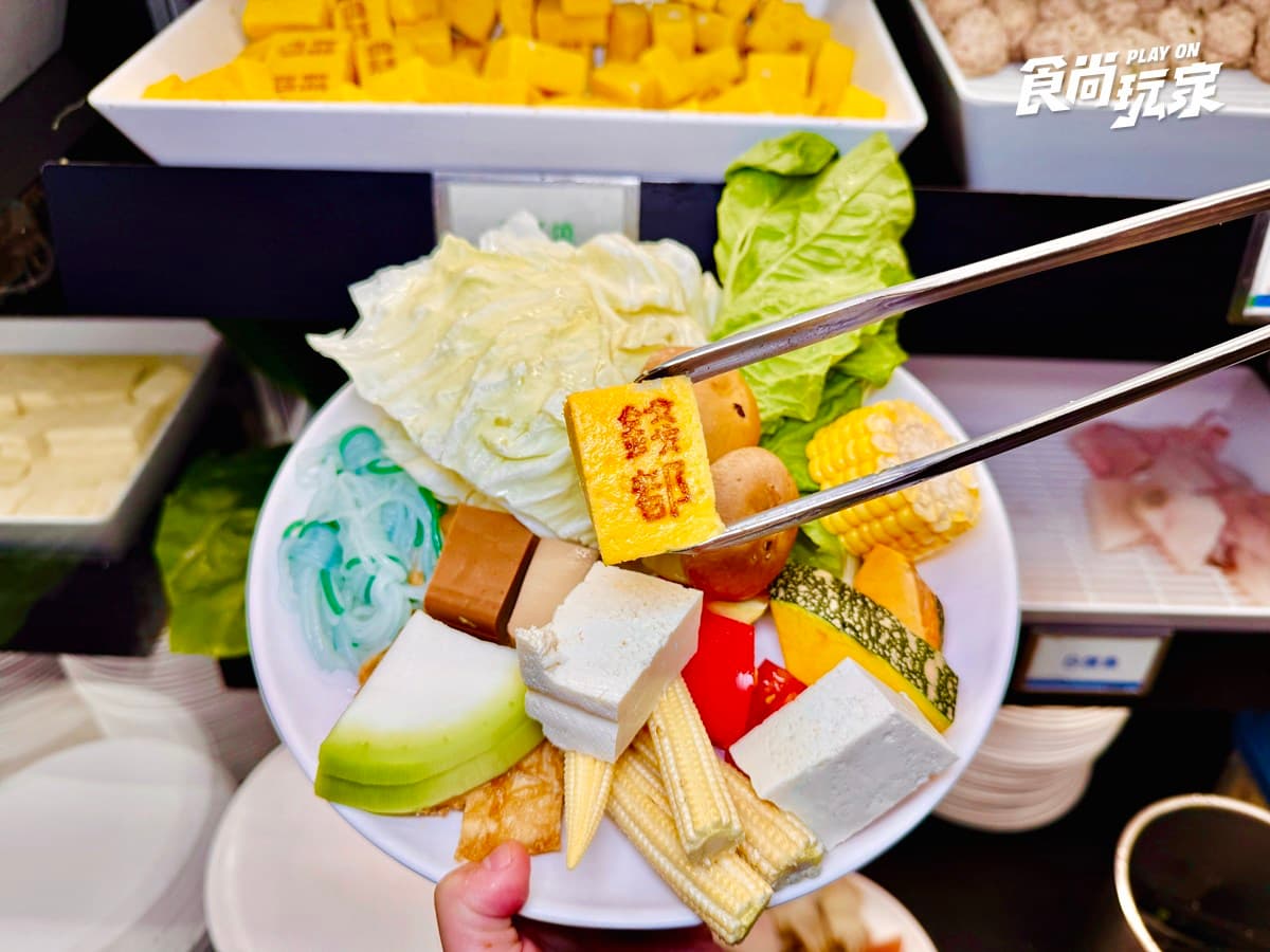569元火鍋百匯吃到飽！暢吃７國料理、炸物熱食、甜點，多款海鮮無限夾