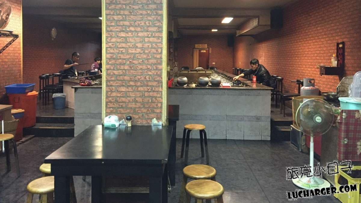 釣蝦完後，現場也可享受泰國蝦飽餐一頓。（圖片來源：旅充小日子）