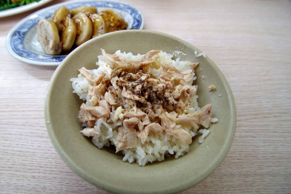為什麼火雞肉飯只有嘉義好吃？內行人揭肉品真相，其他縣市學不來