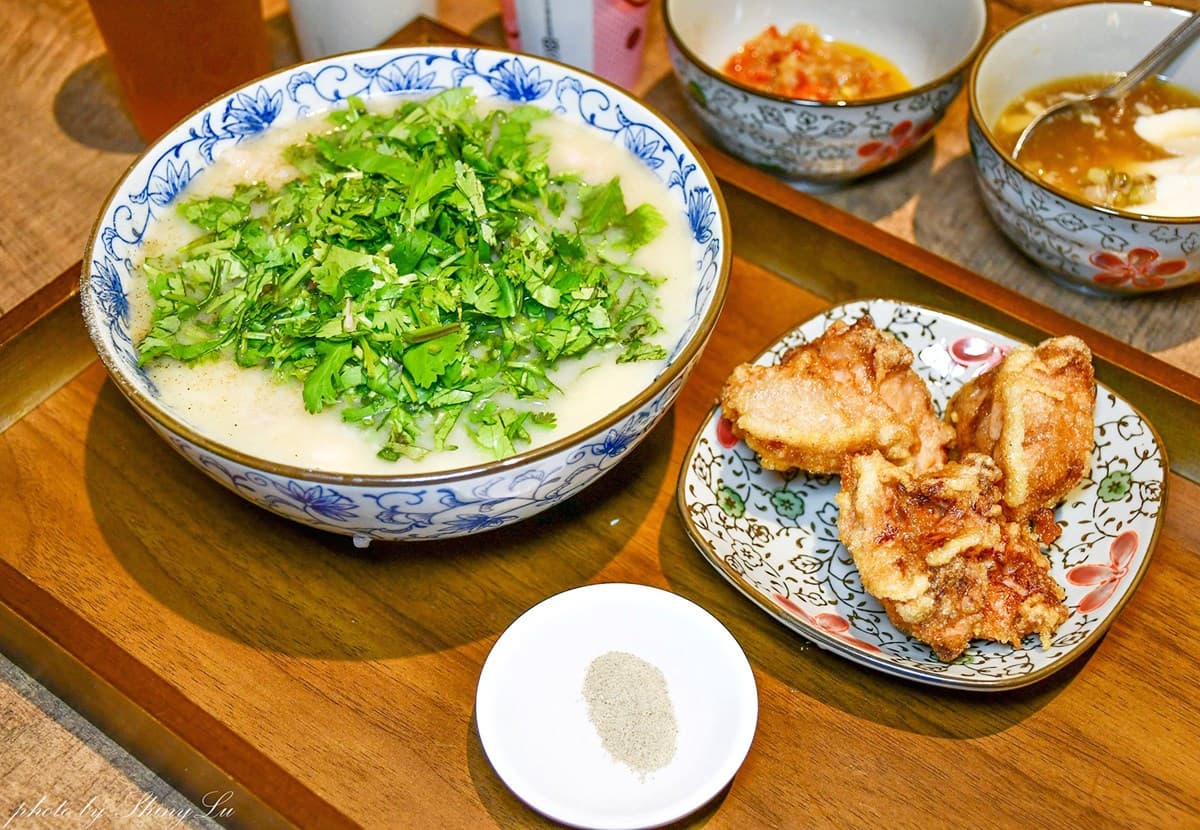 190元起吃到飽！超狂「爆量雞湯麵」豆花、霜淇淋、飲料無限續，必嗑香菜粥