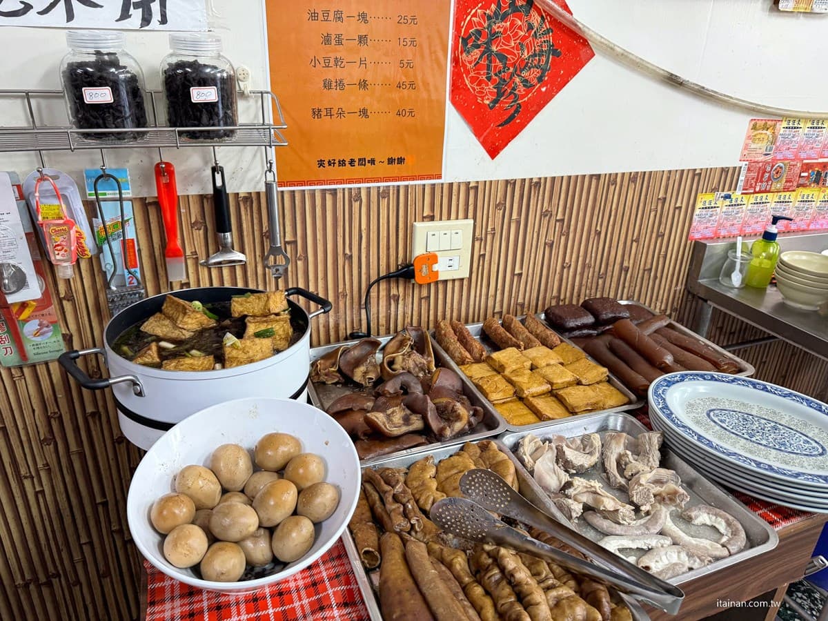 免費加麵、加湯吃到飽！30年老字號「巨無霸大碗公麵」只要60元，在地人排爆