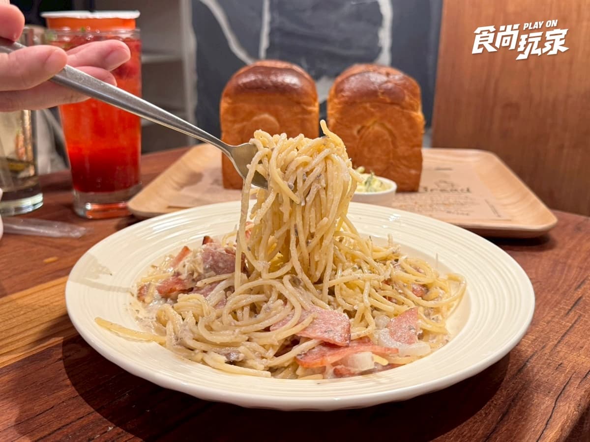 韓國排隊吐司「Standard Bread」首登台！每30分鐘現烤出爐，必買品項、訂位資訊