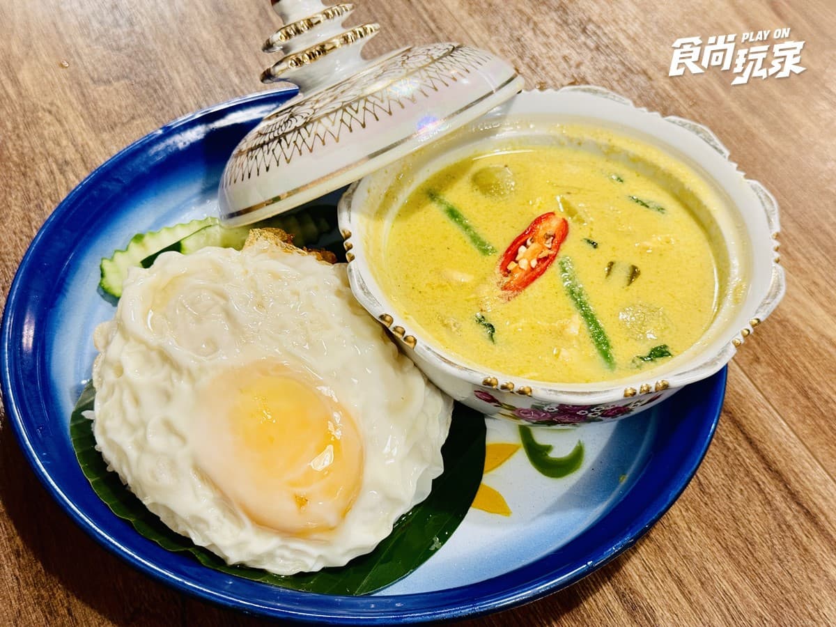 IG爆紅「便宜泰式料理」！內用20元白飯吃到飽，大碗公船麵、月亮蝦餅必點