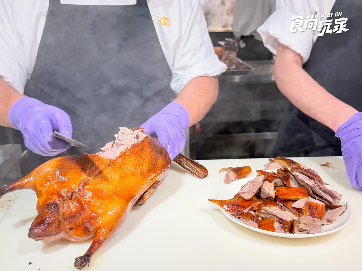 台北大直人氣Buffet推龍蝦吃到飽！壽星637元起，爽嗑壽司、杜拜巧克力