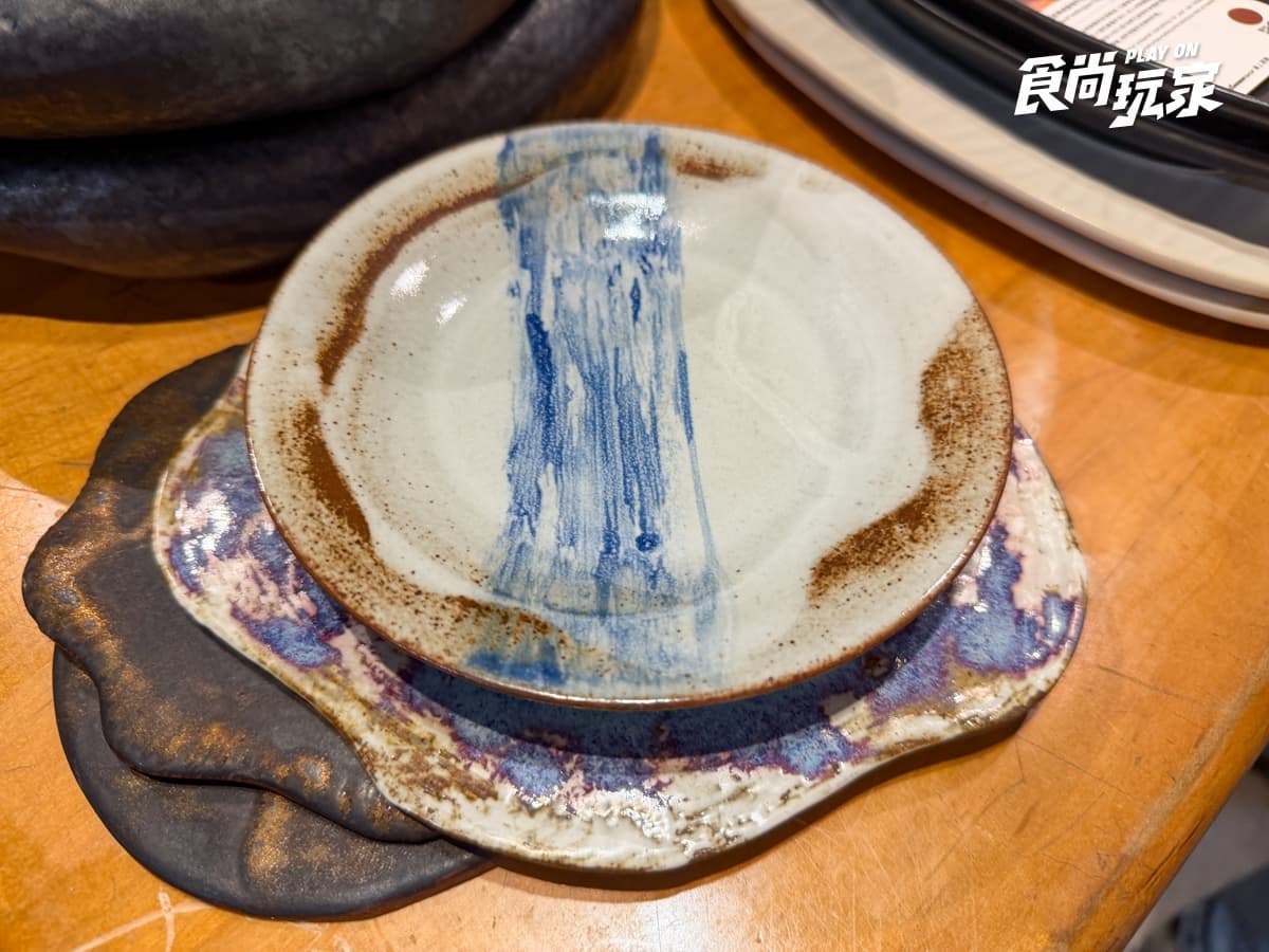 大安區新開「進口食材專門店」！香草布丁、冰淇淋必吃，內用無限暢飲台灣茶