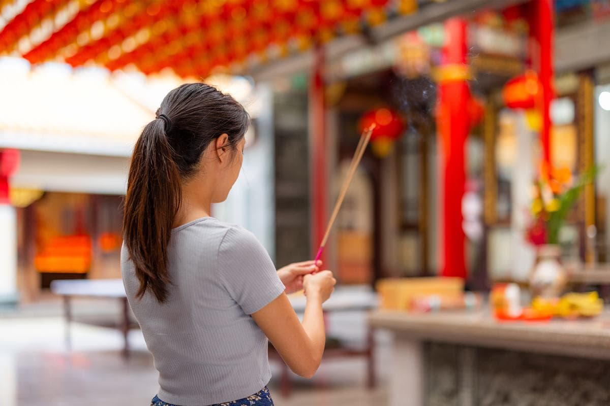 ７月12生肖運勢一覽！屬猴、龍偏財運旺快買彩券，這６天拜拜有望升職加薪