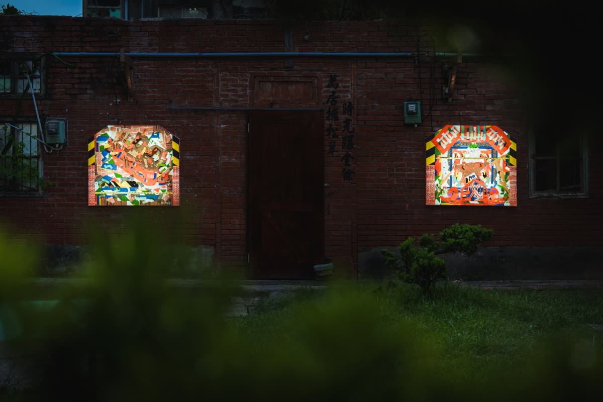 日本「藍帽小狗」現身高美濕地！８組藝術家作品免費拍，集點換超Ｑ海灘袋