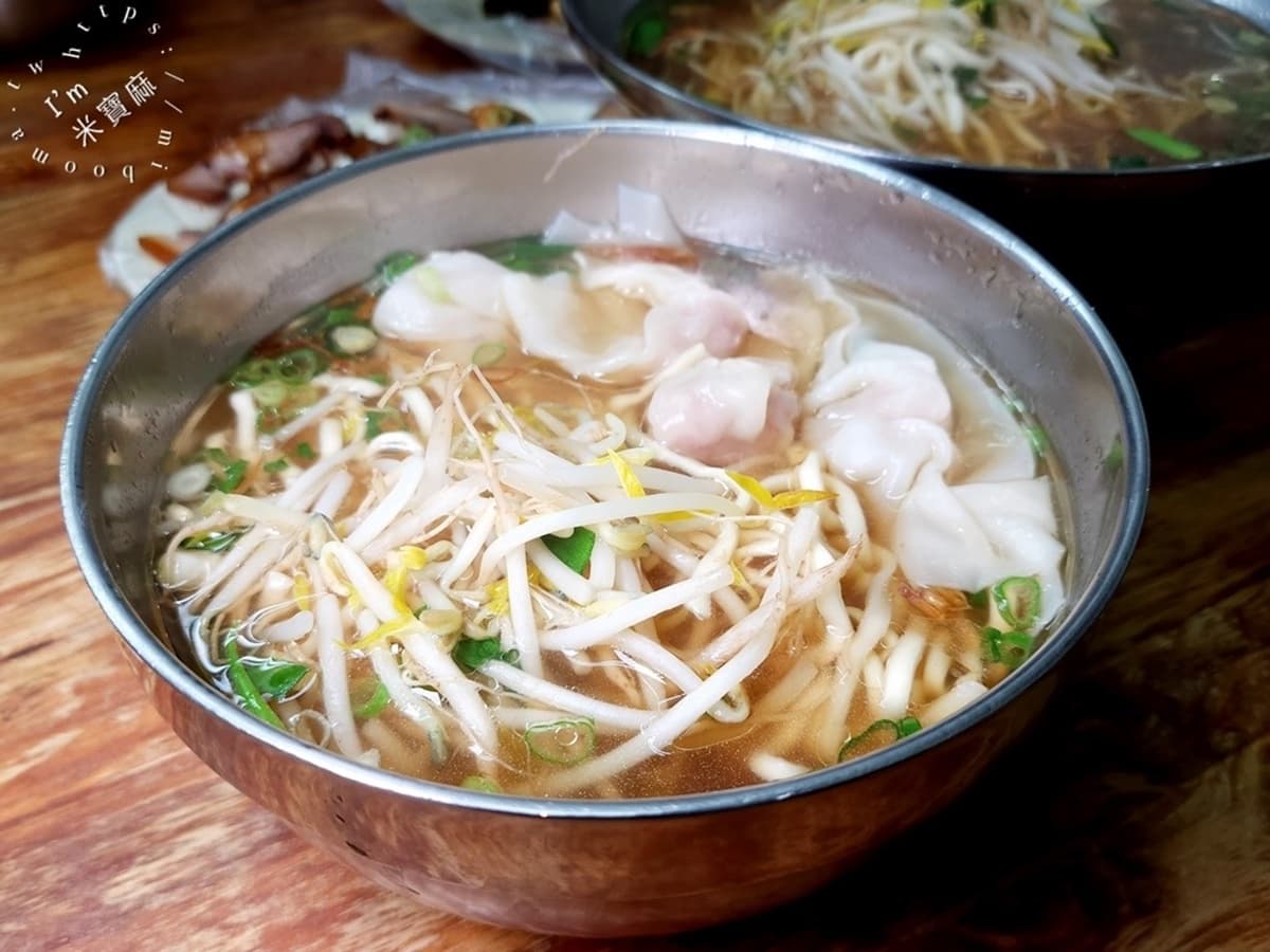 捷運南勢角站美食推薦14家！浮誇海鮮麵、起司瀑布吐司、道地東南亞料理
