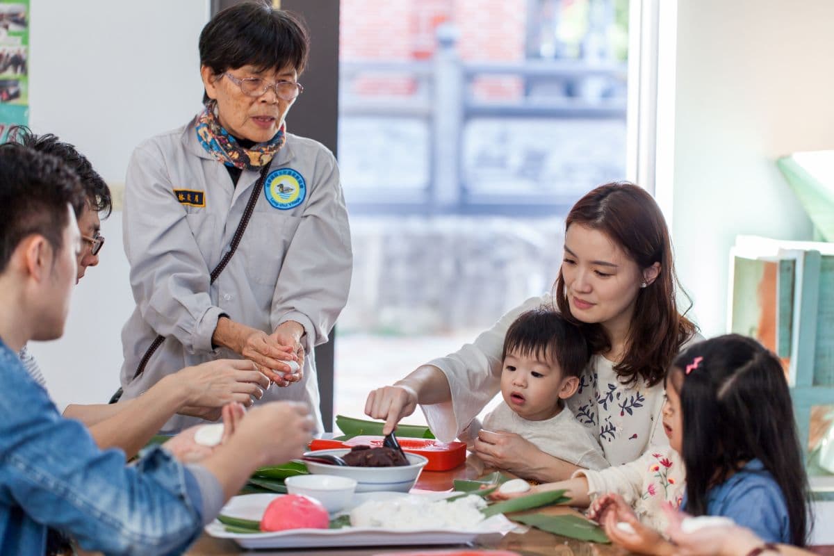 暑假放鬆免出國！２大森林避暑度假勝地推薦：入住綠意景觀房、美拍戶外泳池