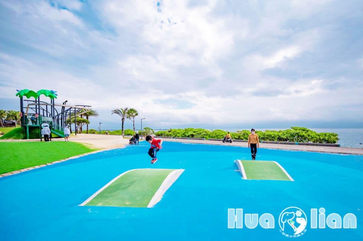 全台最美海景兒童公園!海岸第一排吹海風、玩溜滑梯,刺激滑索小朋友最愛 全台最美海景兒童公園!海岸第一排吹海風、玩溜滑梯,刺激滑索小朋友最愛