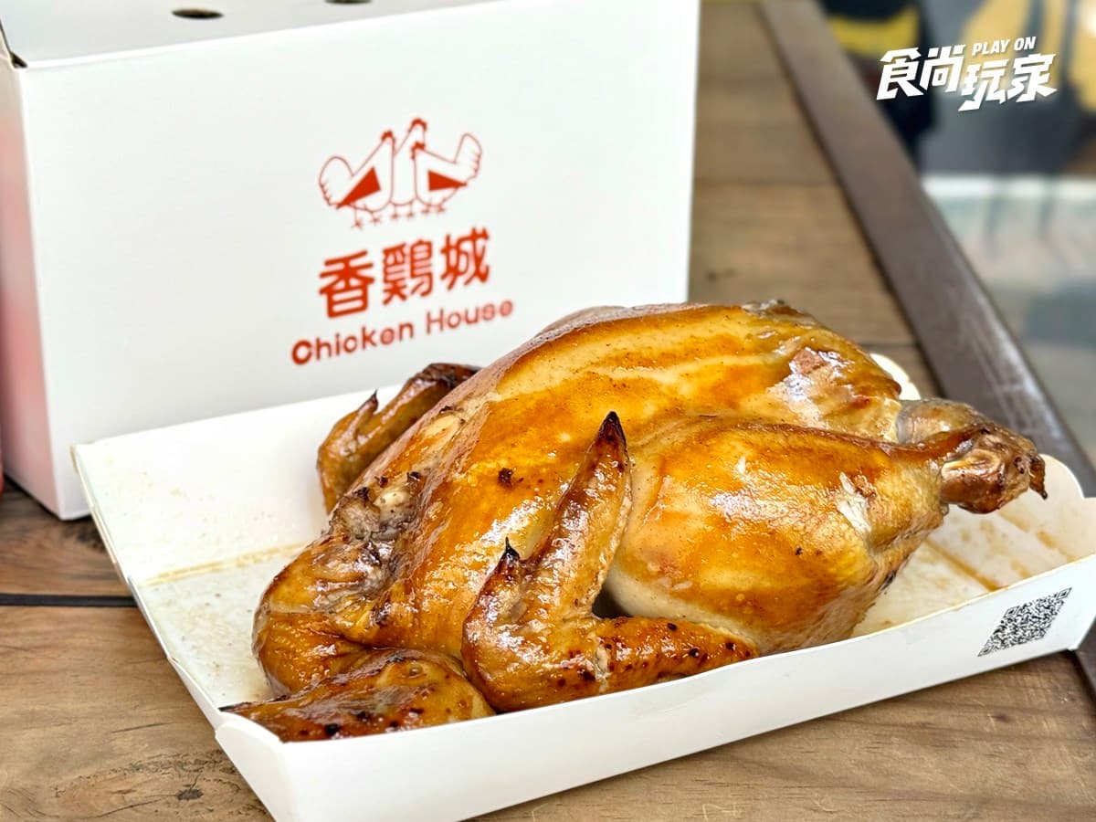 「手扒雞始祖」香雞城升級了！全新內用區登場，經典「靈魂麻辣醬」免費續加