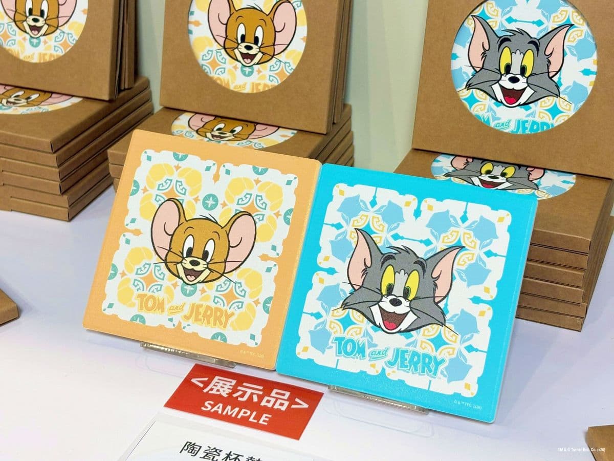 「湯姆貓與傑利鼠」出沒高雄捷運！免費逛台味雜貨店，超過30款限定周邊帶回家