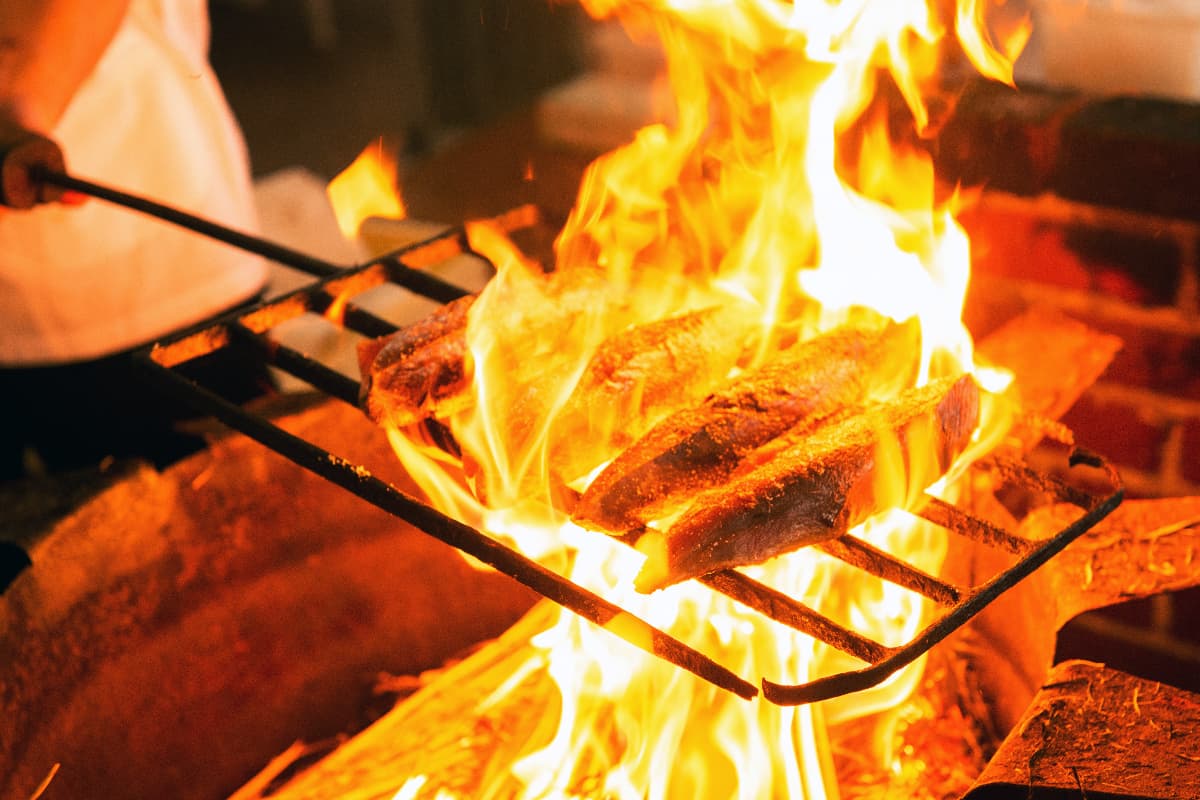 日本高知獨家玩法!海上吃BBQ、划水晶獨木舟,直飛探索四國最療癒城市 日本高知獨家玩法!海上吃BBQ、划水晶獨木舟,直飛探索四國最療癒城市