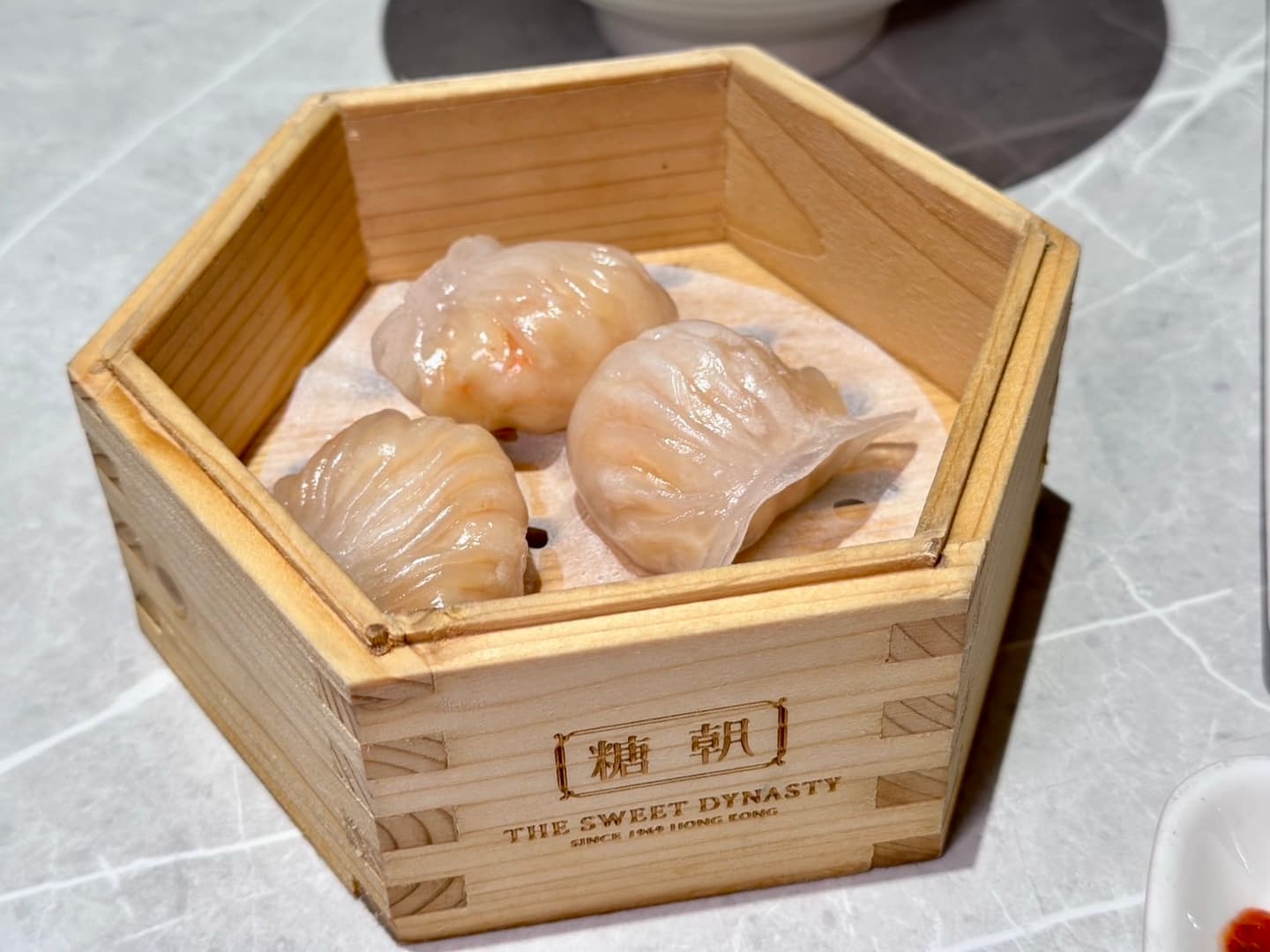 729元爽嗑40道港點！港式茶餐廳「糖朝」推吃到飽，蘿蔔糕、楊枝甘露必點
