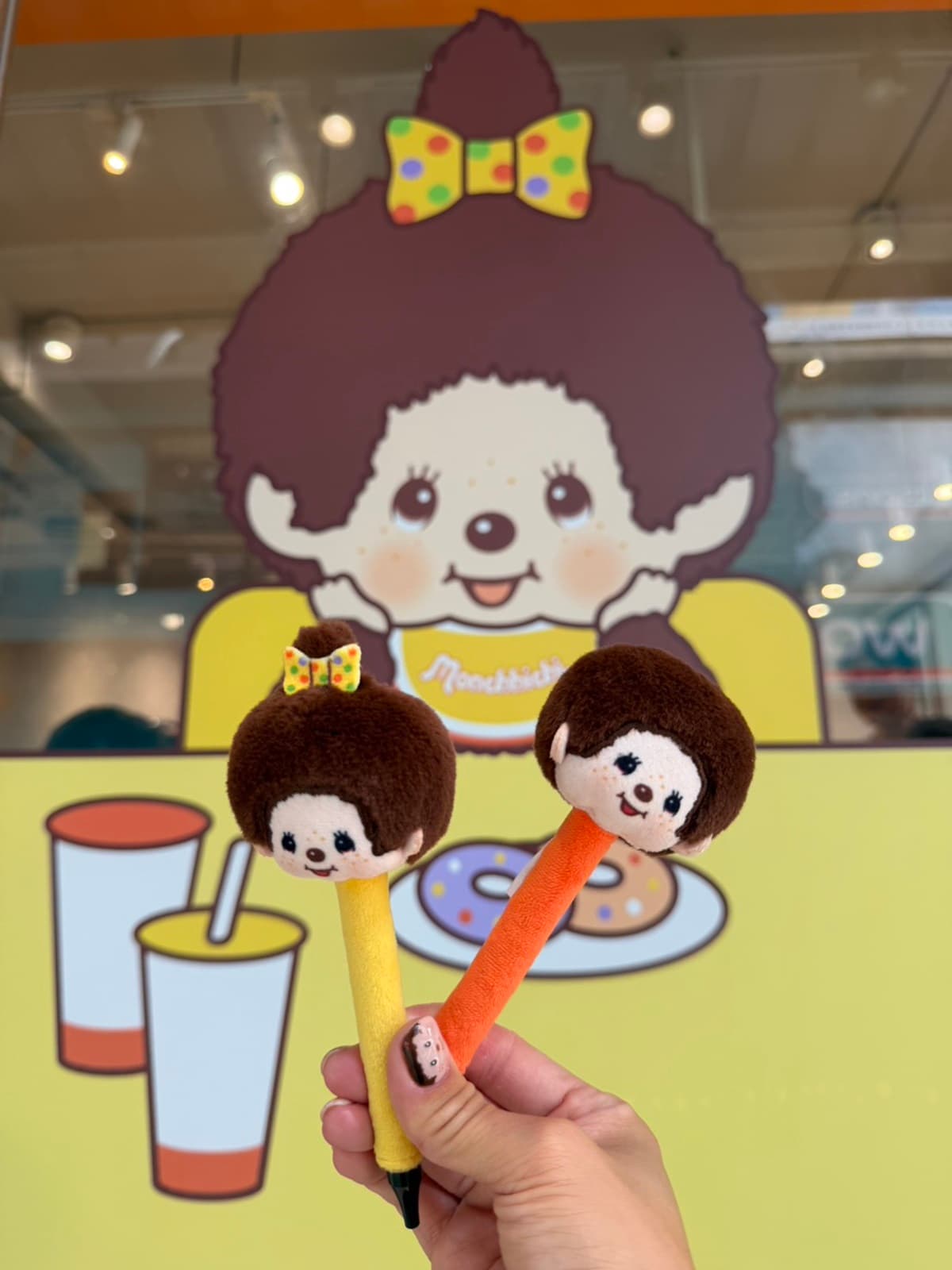 五桐號x蒙奇奇手搖杯!藍莓飲、周邊開搶,韓系超Q比熊+貴賓狗周邊同步收 五桐號x蒙奇奇手搖杯!藍莓飲、周邊開搶,韓系超Q比熊+貴賓狗周邊同步收