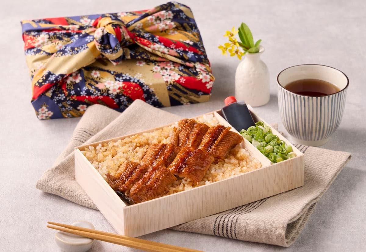 超狂「鰻魚飯買一送一」手刀搶!巨無霸鰻丼、一本鰻便當, 最低只要340元 超狂「鰻魚飯買一送一」手刀搶!巨無霸鰻丼、一本鰻便當, 最低只要340元