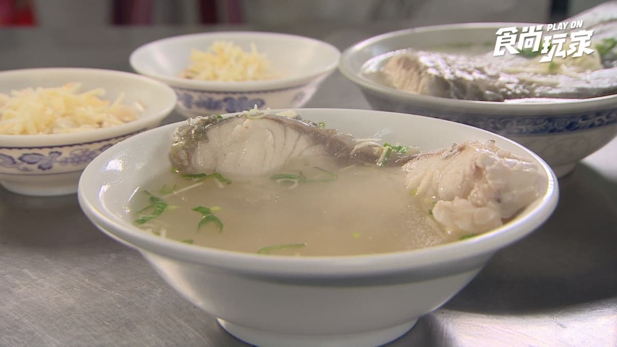 大胃王泱泱來挑戰！桃園－台中「俗擱大碗神店」：拳頭大飯糰、３倍起司車輪餅