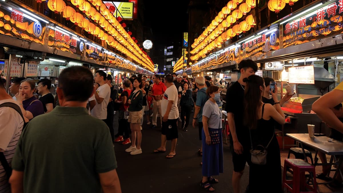 喝楊桃汁要小心！醫師揭「夜市５大傷腎地雷食物」，滷味、牛肉麵也上榜