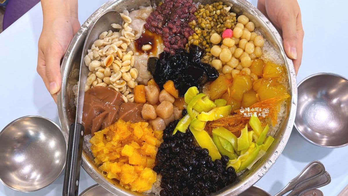 在地人都帶臉盆排隊！超狂「大鋼盆刨冰」只要150元，自選16種配料鋪滿滿