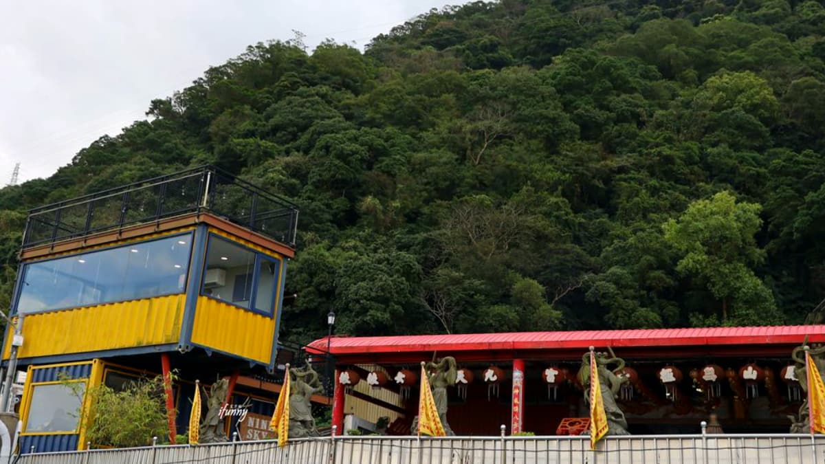 三峽８家咖啡廳懶人包！溪谷秘境早午餐、九天玄女旁喝咖啡、超萌狗狗蛋糕