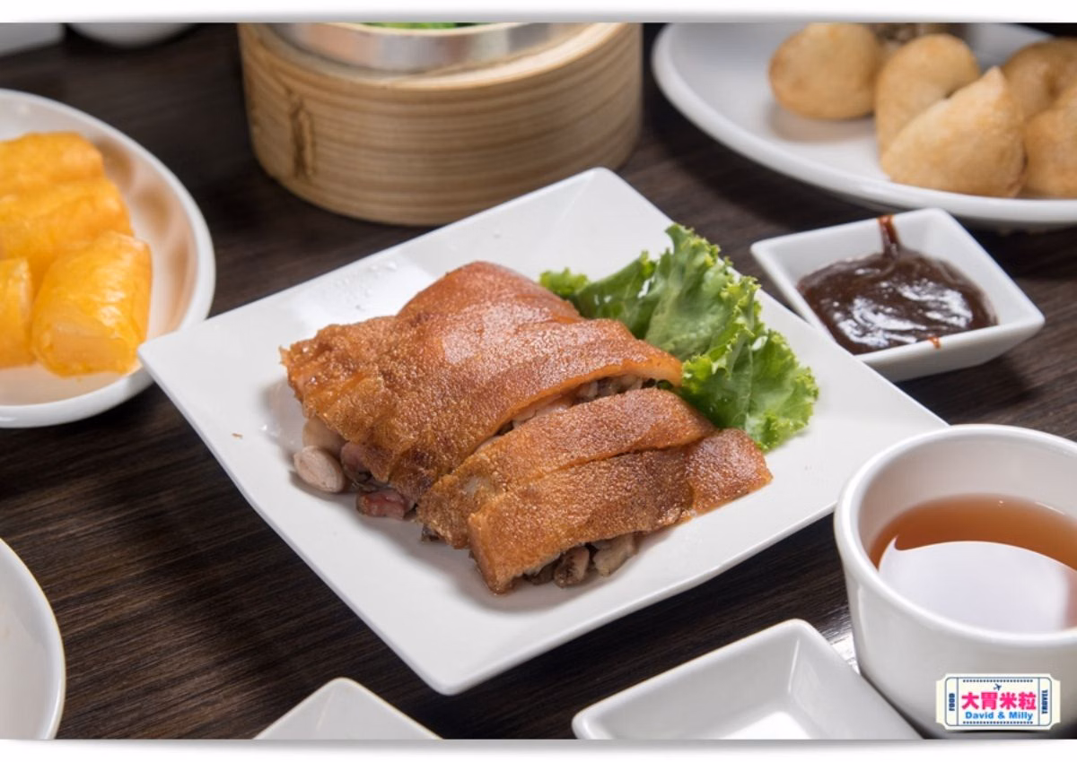 老饕私藏「高雄最強港式飲茶」在這!早餐爽嗑推車點心吃到飽,必吃菜色推薦 老饕私藏「高雄最強港式飲茶」在這!早餐爽嗑推車點心吃到飽,必吃菜色推薦