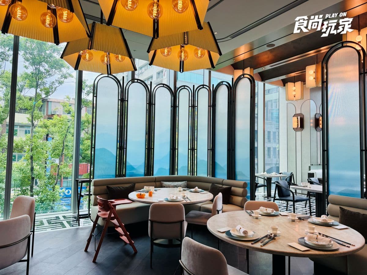 新北最美飯店天花板！新開幕「板橋馥華艾美酒店」開箱，雨林花園享受吃到飽