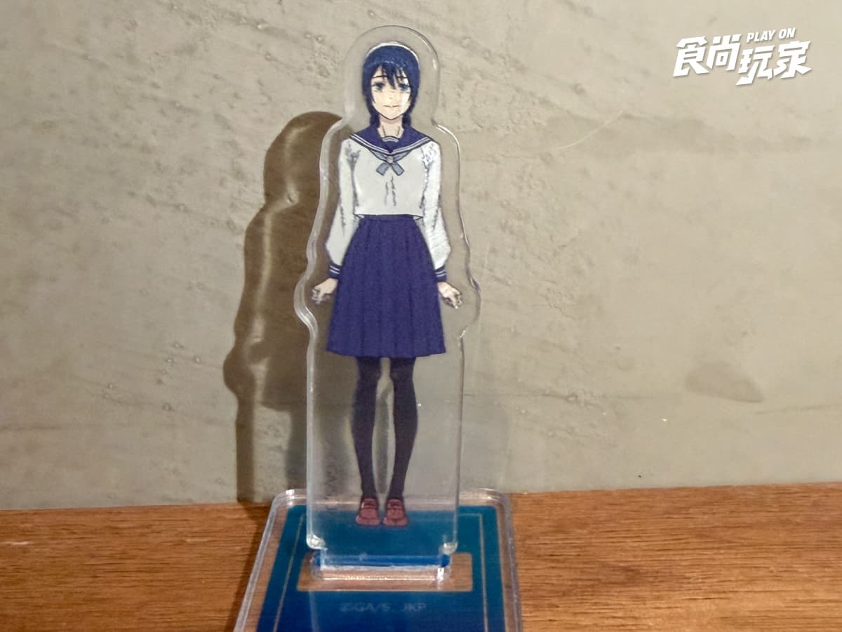 大創《咒術迴戰》周邊開箱!最低49元起,五條悟腹肌立牌、閃亮徽章必收 大創《咒術迴戰》周邊開箱!最低49元起,五條悟腹肌立牌、閃亮徽章必收