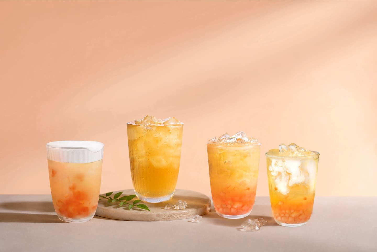 獵人&海綿寶寶手搖飲8月喝!超帥奇犽、可愛派大星杯,得正「甘芭茶」飲品 獵人&海綿寶寶手搖飲8月喝!超帥奇犽、可愛派大星杯,得正「甘芭茶」飲品
