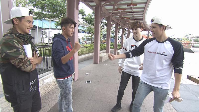 高雄大格鬥 主持棒爭奪戰
