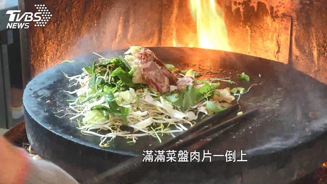 圖／TVBS 交通優勢！太原夜市　嚐蒙古烤肉+舒芙蕾
