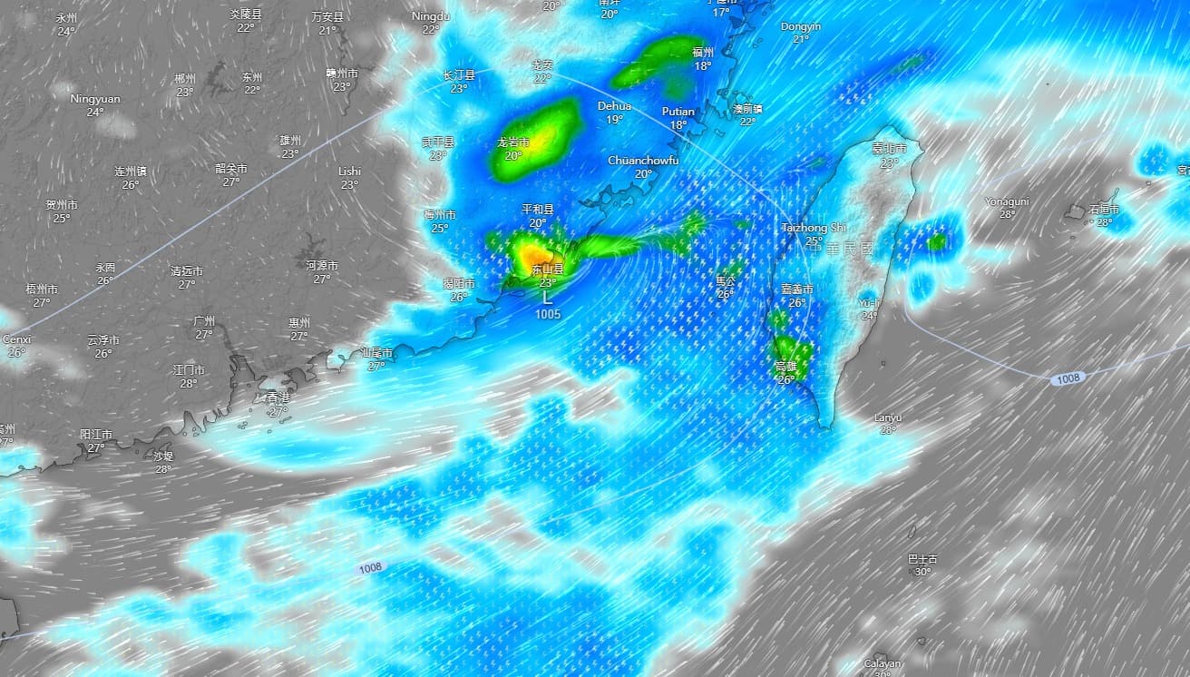 專家直言,週六下午至週日夜晚,是這波降雨高峰期。(圖/翻攝自台灣颱風論壇|天氣特急) 專家直言,週六下午至週日夜晚,是這波降雨高峰期。(圖/翻攝自台灣颱風論壇|天氣特急)