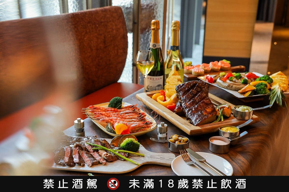 下午茶買一送一!9月「中秋教師節」連假8家吃到飽優惠:免費送披薩 下午茶買一送一!9月「中秋教師節」連假8家吃到飽優惠:免費送披薩
