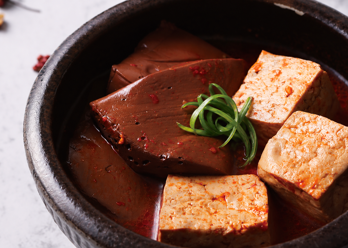 送麻辣鴨血或豆腐