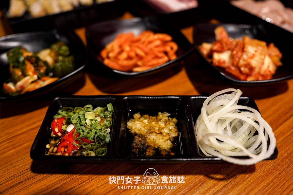 韓國人經營！台北韓式燒肉吃到飽推薦，499元爽嗑豬五花、韓式炸雞、冰淇淋