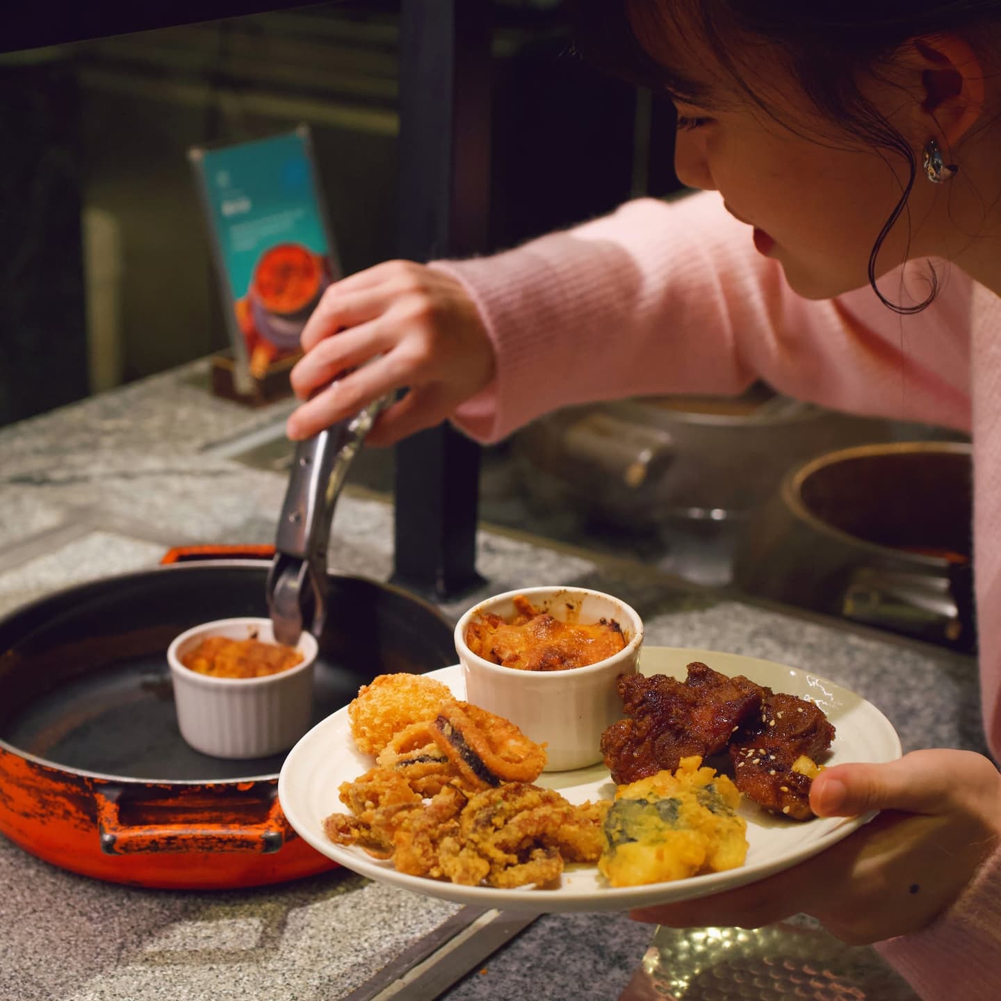 饗食天堂南部３門市推限定菜！928元起吃麵包蟹、碳烤牛小排，訂位新制一次看