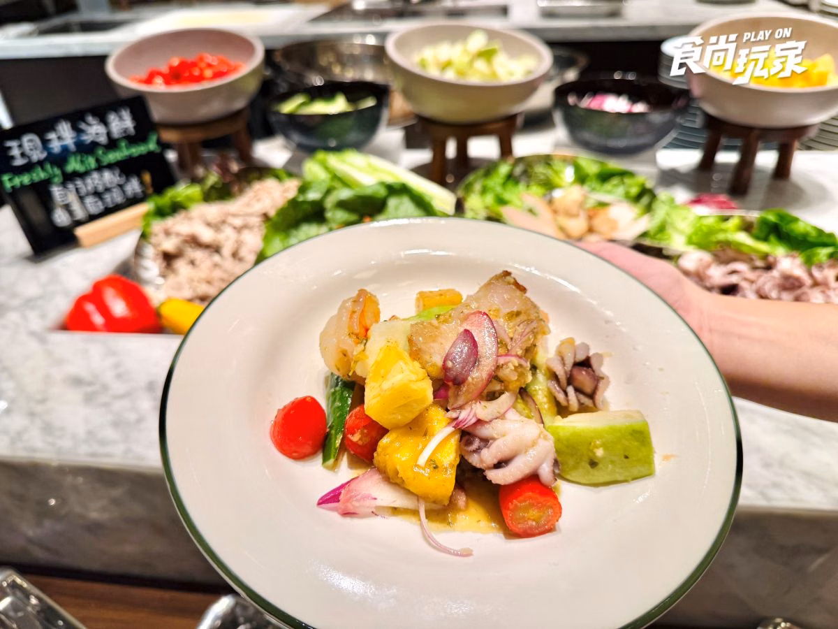 挑戰新北吃到飽天花板！板橋全新頂級Buffet開箱：精緻位上料理、桌邊甜點車