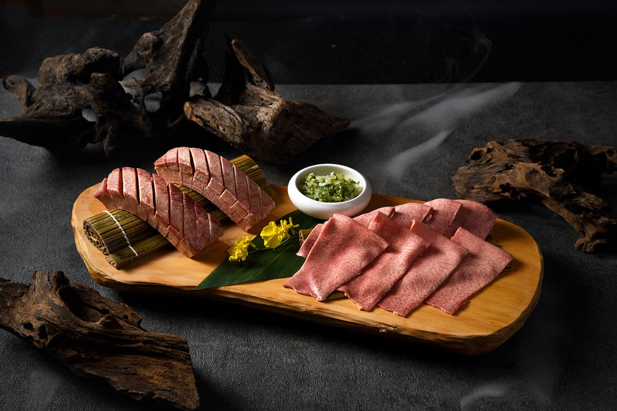 台中七期燒肉推薦!專人代烤、全新日本A5和牛套餐開箱,當月壽星免費吃和牛 台中七期燒肉推薦!專人代烤、全新日本A5和牛套餐開箱,當月壽星免費吃和牛