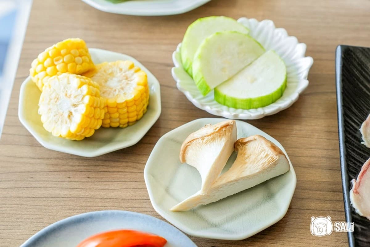 身分證對中「５、２、０」！免費送波士頓龍蝦，30款小農蔬菜、肉品吃到飽