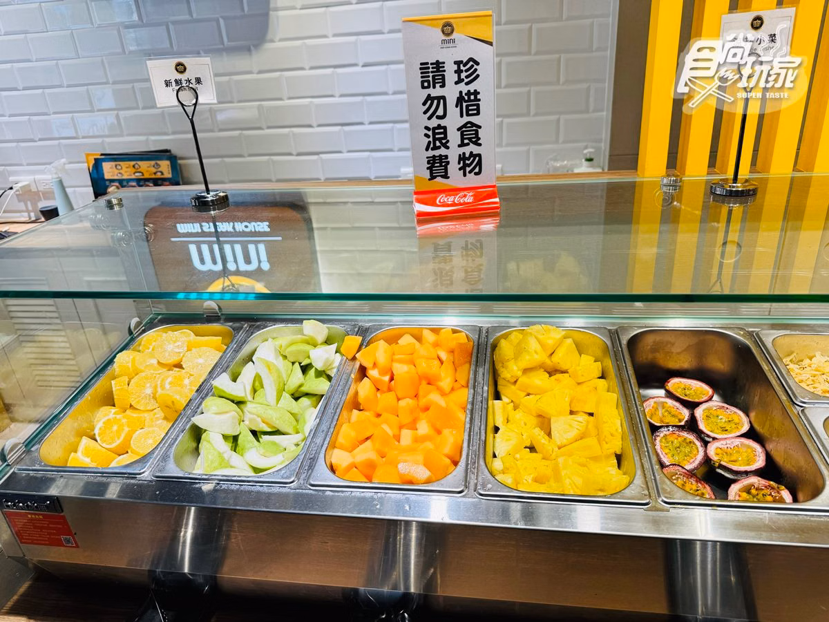 貴族世家mini屏東首店！299元起排餐＋自助吧吃到飽，限時送50元折價券
